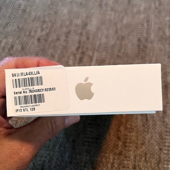 Iphone 13 Box with Apple sticker and Sim card tool, Apple iPhone 13 Box - Picture 4 of 9